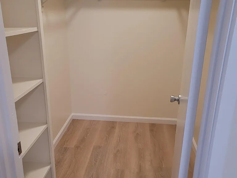 Walk In closet