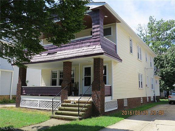 2nd image of 2172-2174 Wascana Ave