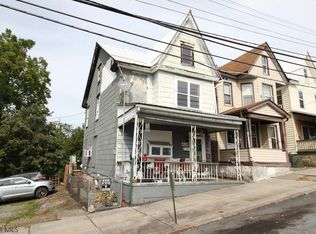 406 12th St, Altoona, PA 16602