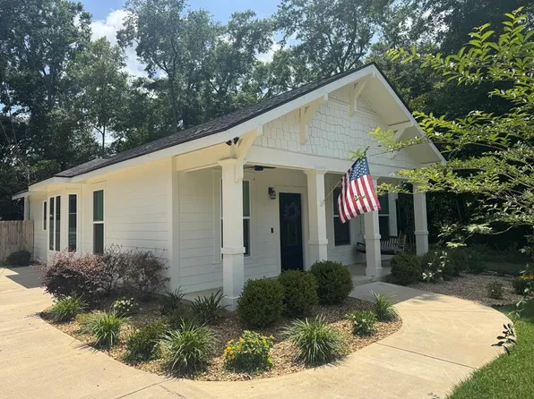 1608 Redwood Trl, Thomasville, GA 31792