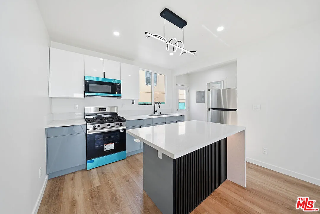 1 bed, 1.0 bath, 600 sqft, $2,095 — Photo 3