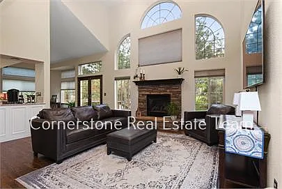 355 Paisley Dr — Photo 6