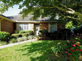 4574 Castlewood Ln, Niceville, FL 32578