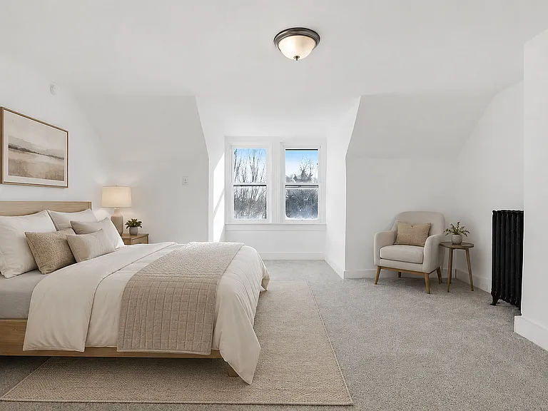 826 N Plum St — Photo 3