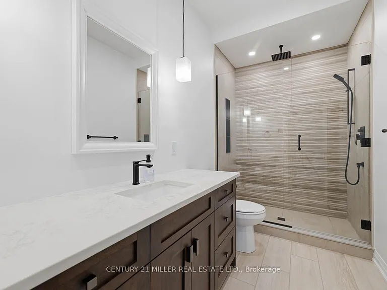 362 Wellington St E — Photo 14