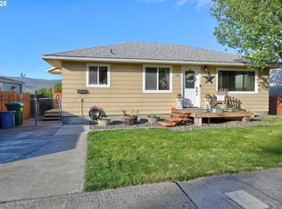 419 W 14th St, The Dalles, OR
