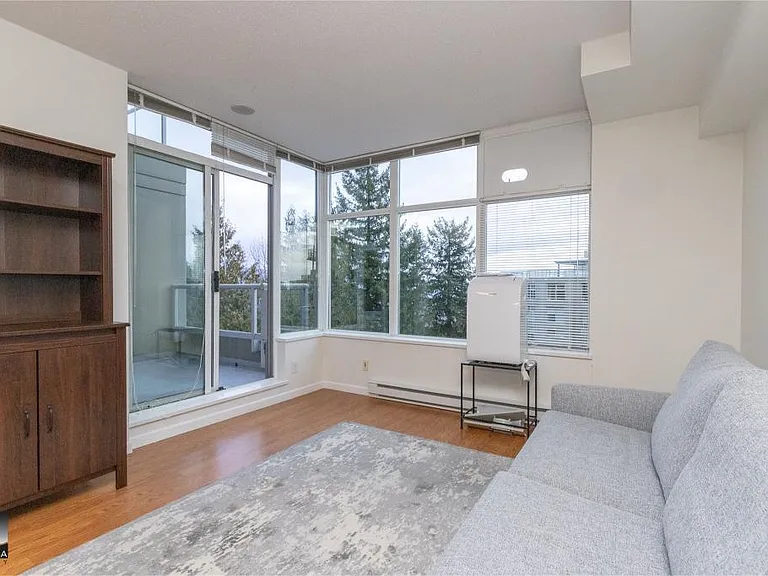 9232 University Cres #707 — Photo 4