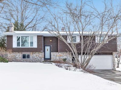 2615 Woodridge Ln, Green Bay, WI, 54304