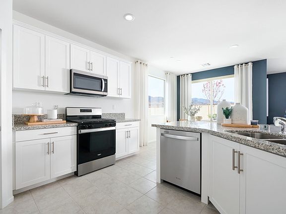 Kitchen Model at Alberhill Ranch