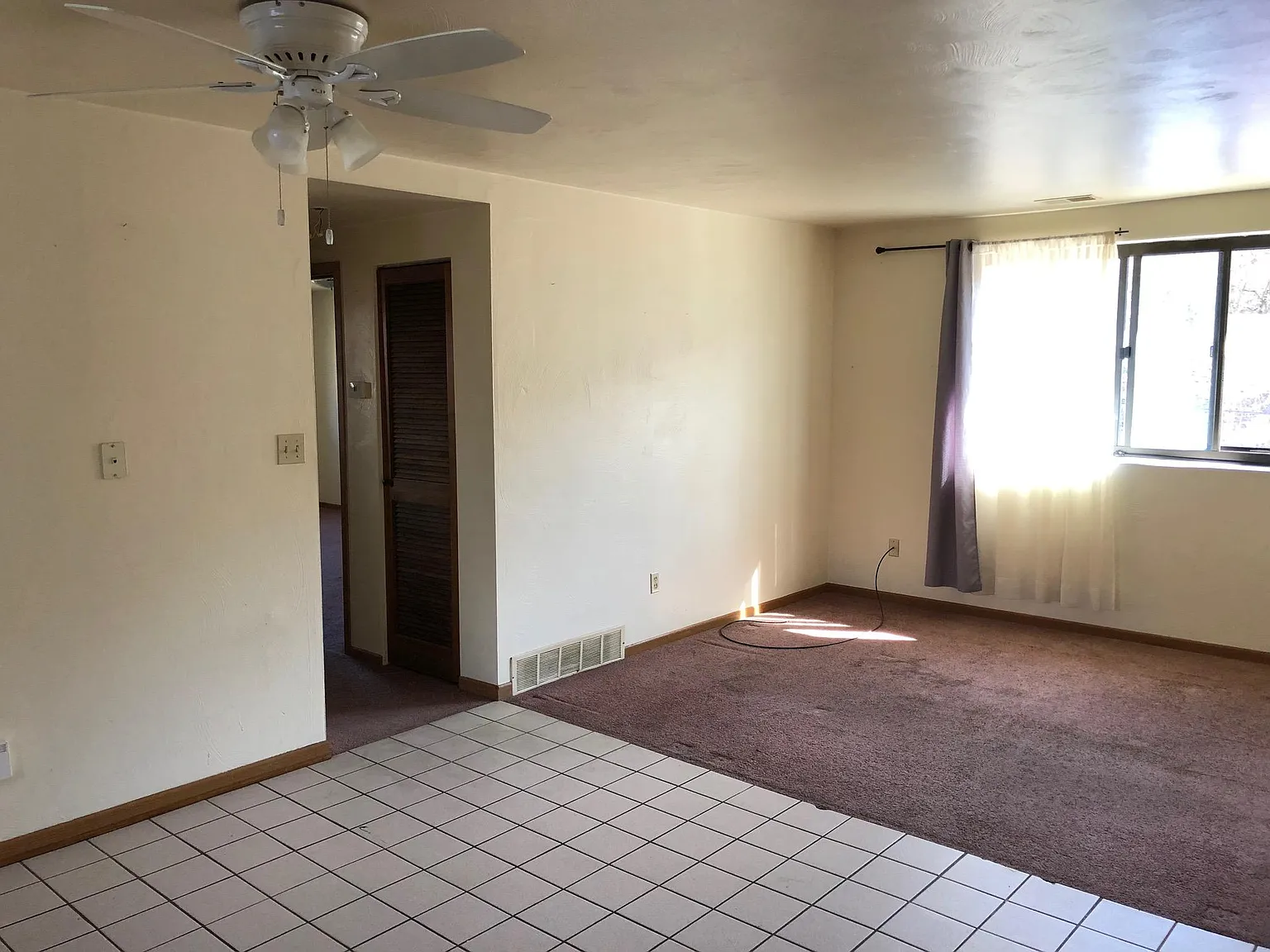 2 bed, 900 sqft, $1,000 — Photo 2