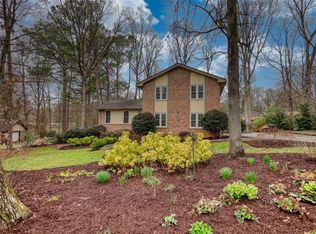 832 Sweet Briar Ln SE, Conyers, GA 30094