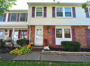 11266 Wood Duck Ave UNIT 17, Concord Township, OH 44077