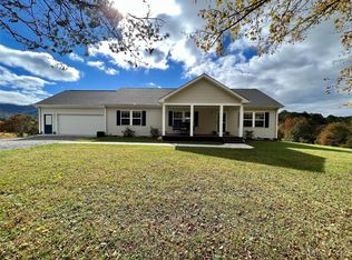 840 Queentown Rd, Canton, NC 28716