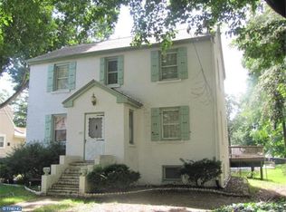 434 S Forklanding Rd, Maple Shade, NJ 08052