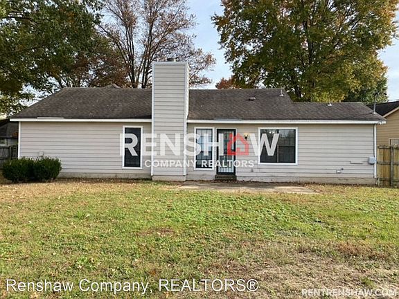 3rd image of 2707 Country Lawn Cv
