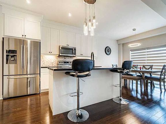 2nd image of 6099 Eaglewood Dr