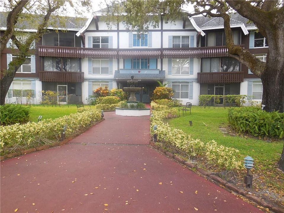 1st image of 3710 Inverrary Drive #3U