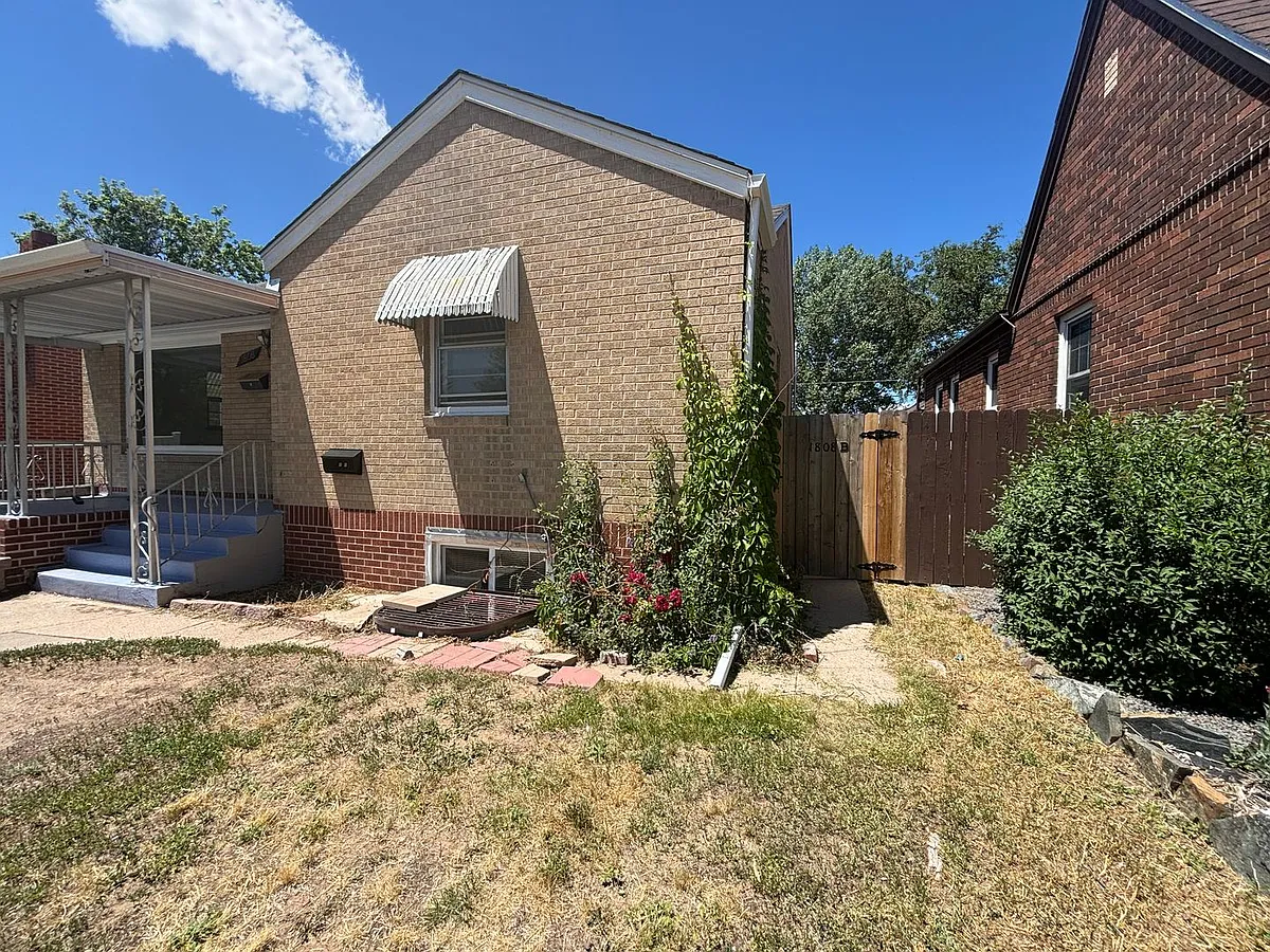 Building Photo - PM-254 1808 E 19th Street