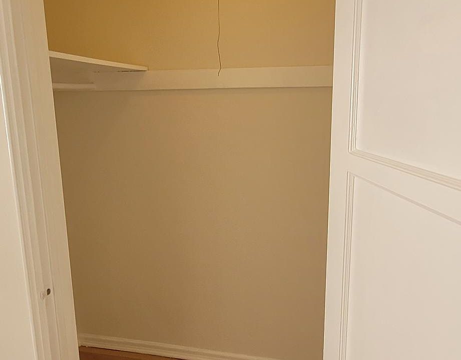 Living room walk in closet