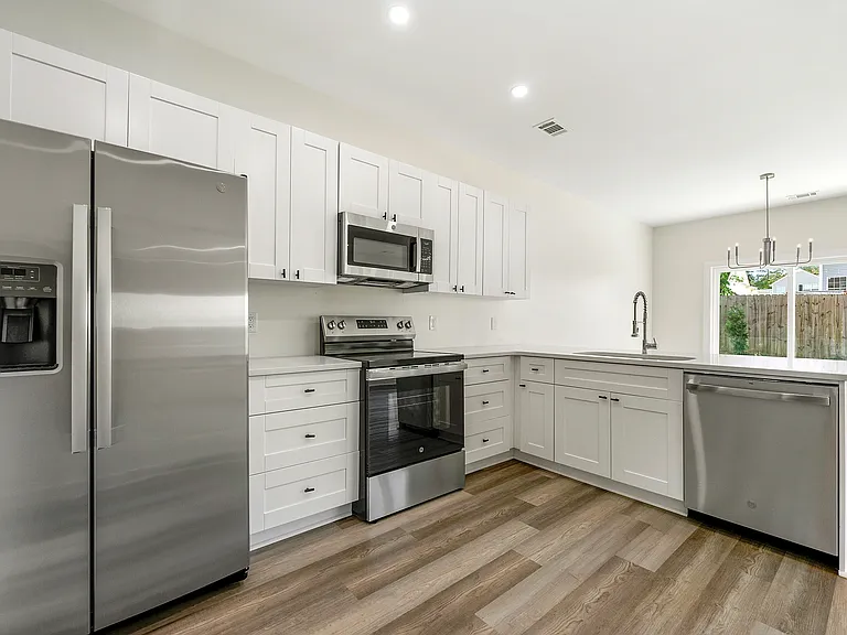 3607 Brycewood Dr — Photo 6