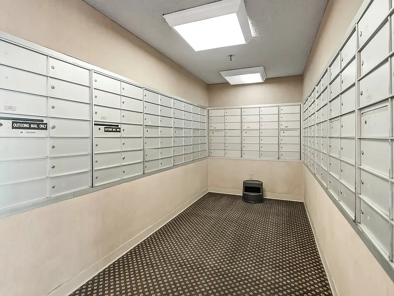 160 Overlook Ave #5D — Photo 8