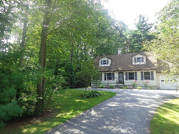 2nd image of 284 Londonderry Tpke #A