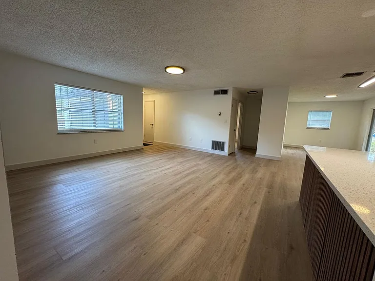 1639 Spring Lake Rd — Photo 4