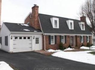 206 Academy St, Berryville, VA 22611