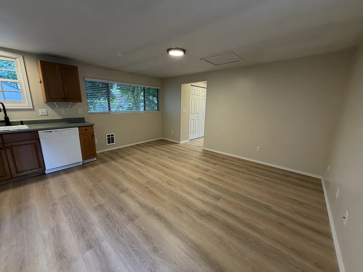 8074 Maple Avenue Southeast - 1 — Photo 4