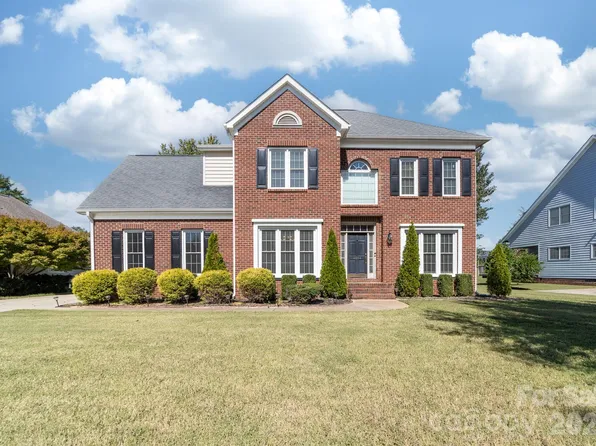 4014 Belle Meade Cir, Belmont, NC 28012