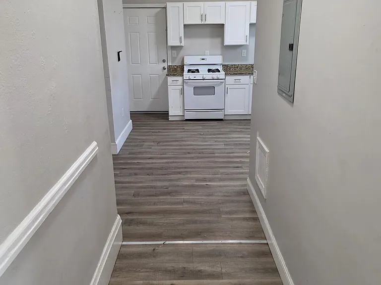 93 Summit St #3 — Photo 5