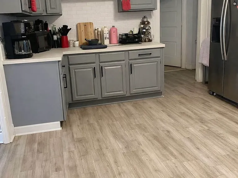 113-115 Arnold St #1 — Photo 1