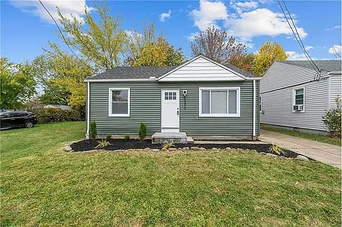 13410 Wainfleet Ave Photo 1