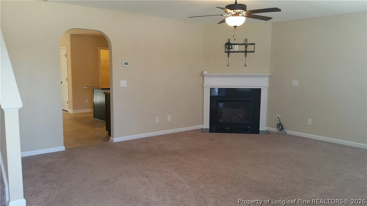 3 bed, 2.5 bath, 1650 sqft, $1,680 — Photo 4