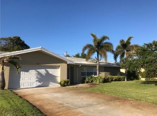 13851 Jamaica Dr, Seminole, FL 33776