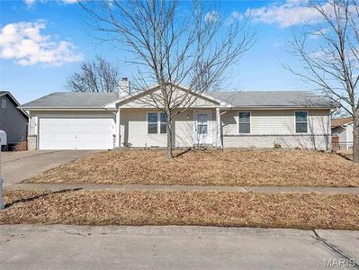 1079 Crestwood Ln, O'Fallon, MO, 63366