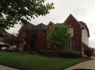 1401 Centennial Ct, Canton, MI 48187