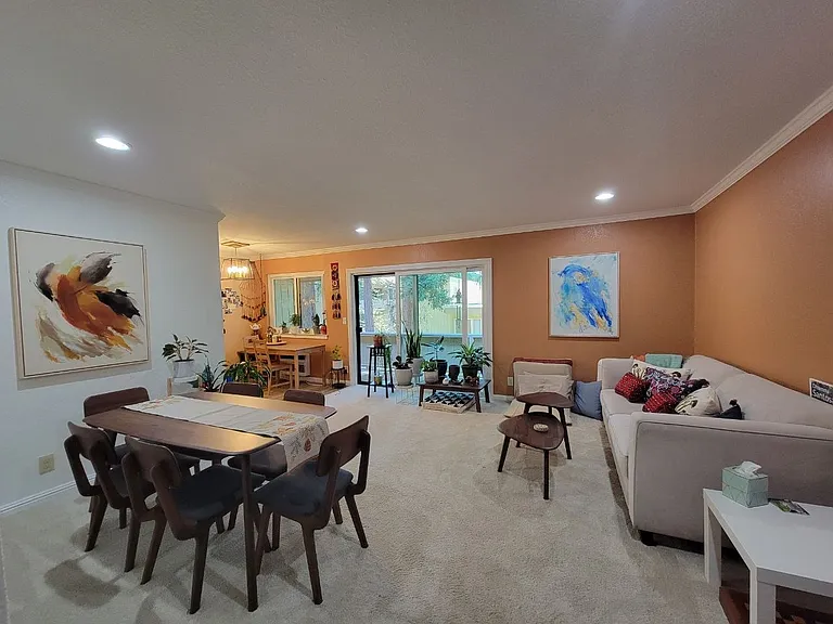 984 Kiely Blvd #D — Photo 2