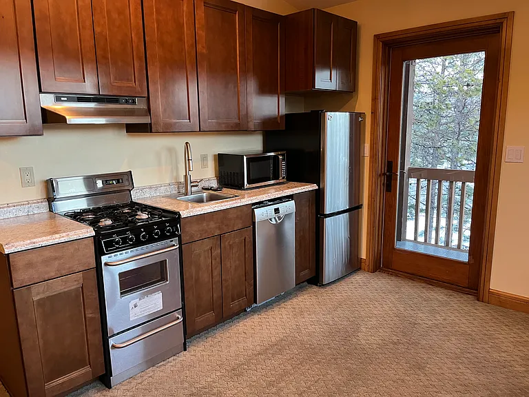 74 Martingale Ln #ADU — Photo 3