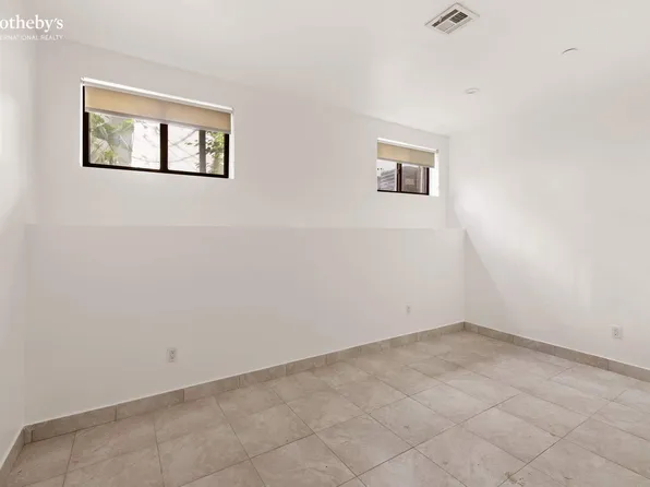 1305 Greene Avenue image 10 of 15