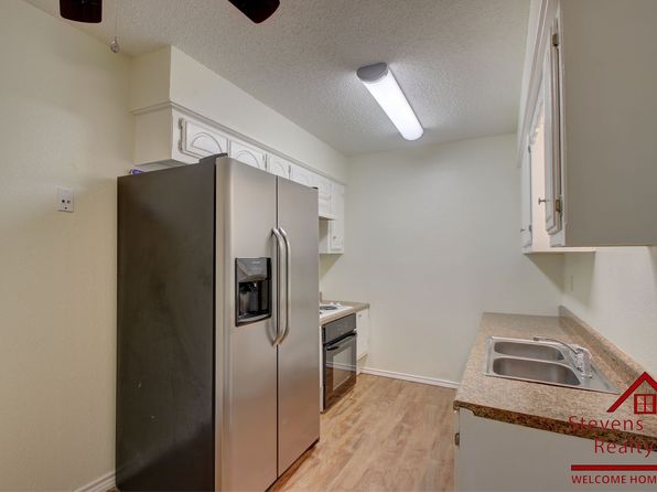 2110 NW Lindy Ave APT A114