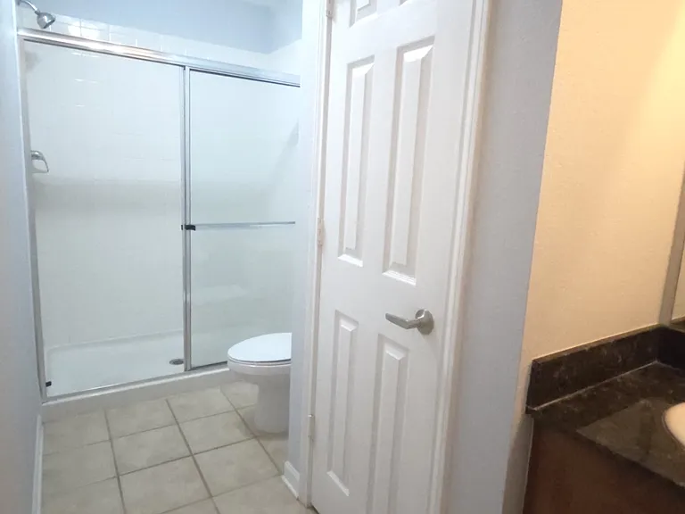 8208 Downpatrick Ct — Photo 23