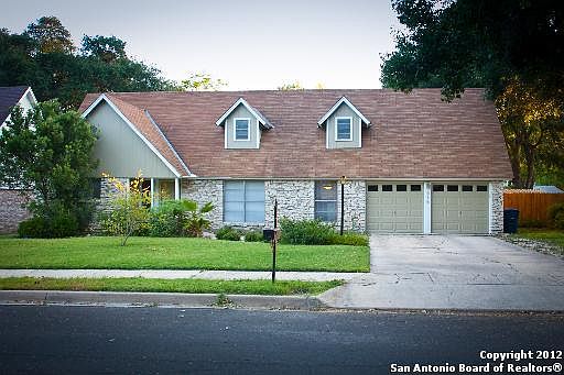 1st image of 618 Indigo St