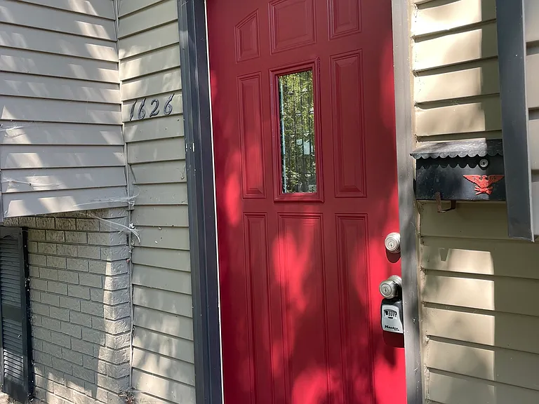 1626 Tendril Ct — Photo 2