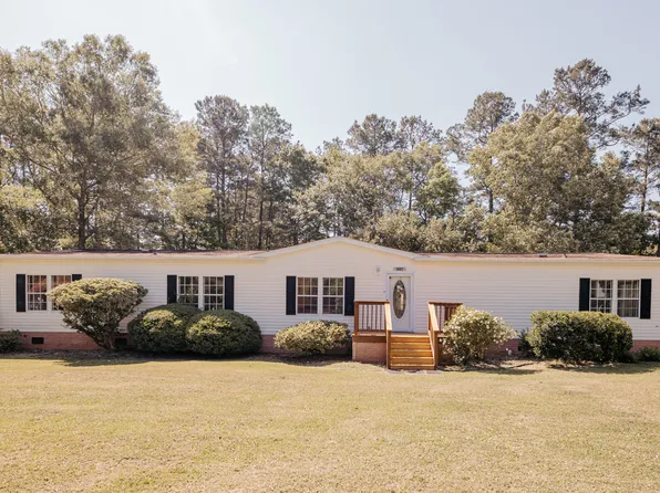 104 Prince Edward Dr, Summerville, SC 29483