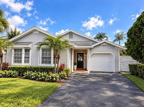 14609 SW 143rd Ct, Miami, FL 33186