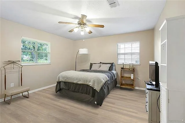 223 Robin Hood Dr — Photo 6