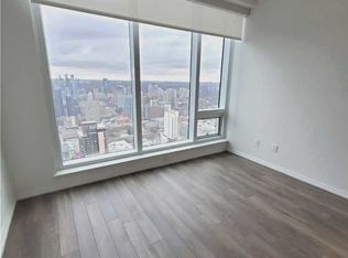 197 Yonge St #5401, Toronto, ON M5B0C1