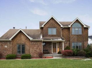 68 Tomahawk Trl, Lancaster, NY 14086