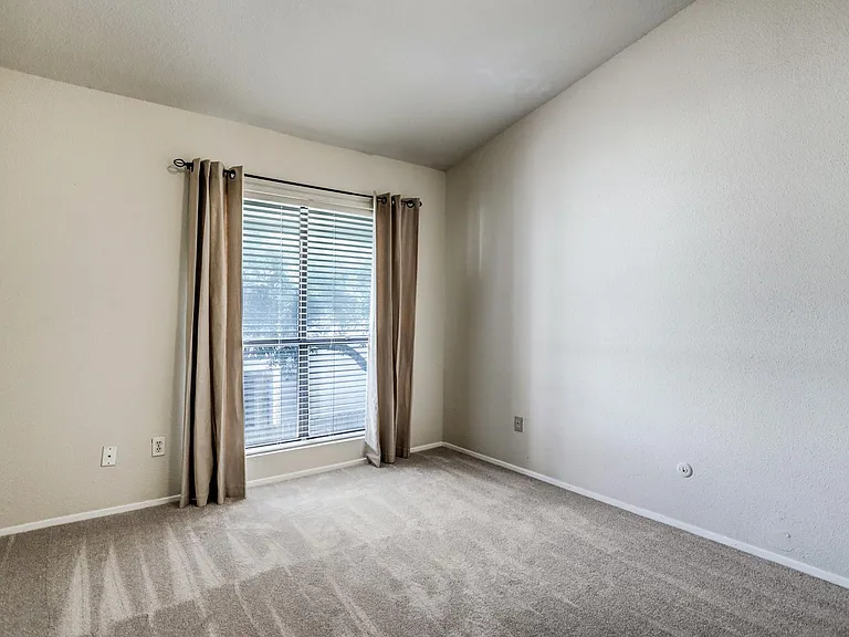1881 Bering Dr #12 — Photo 27